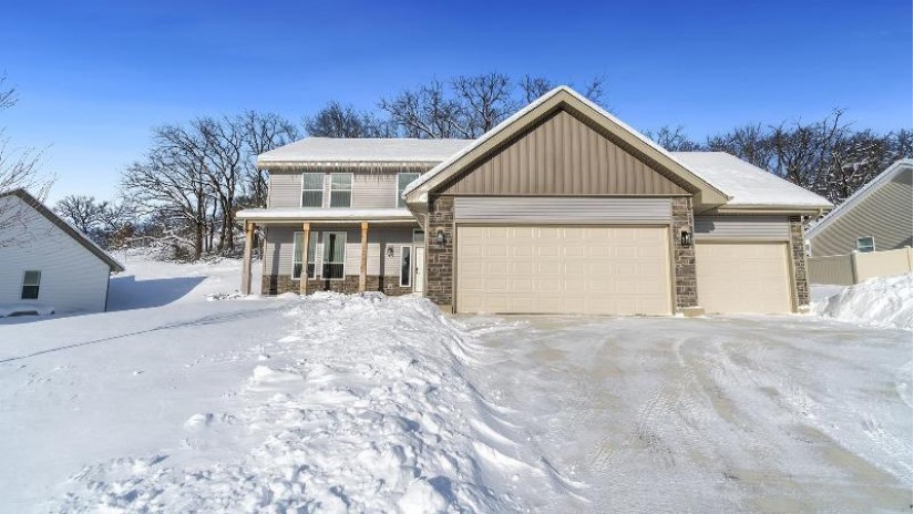 112 Valle Tell Drive New Glarus, WI 53574 by Keller Williams Realty Signature - Pref: 608-888-8323 $449,900
