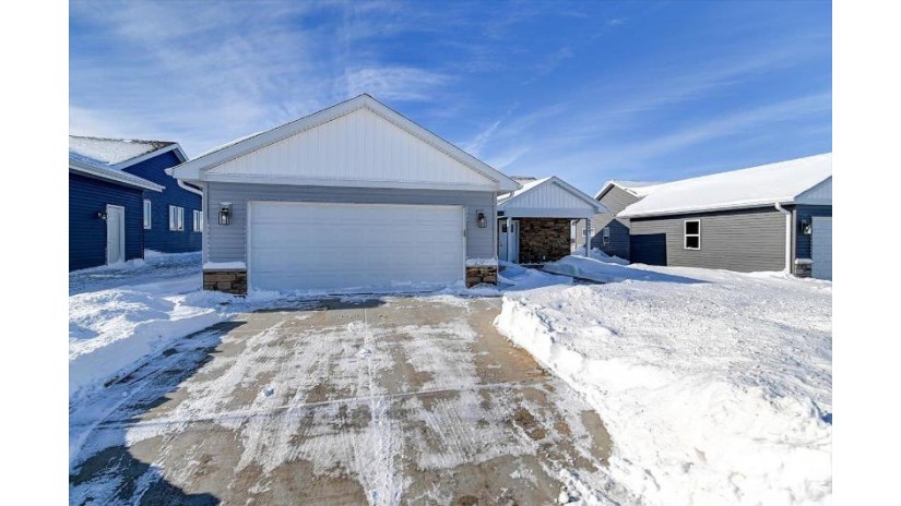 6649 Gehrig Place DeForest, WI 53532 by Coldwell Banker Real Estate Group - Pref: 608-698-1500 $384,900