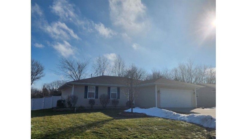 11402 N Erie Drive Milton, WI 53534 by Best Realty Of Edgerton $389,900