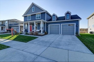 2361 Butterfly Circle, Sun Prairie, WI 53590