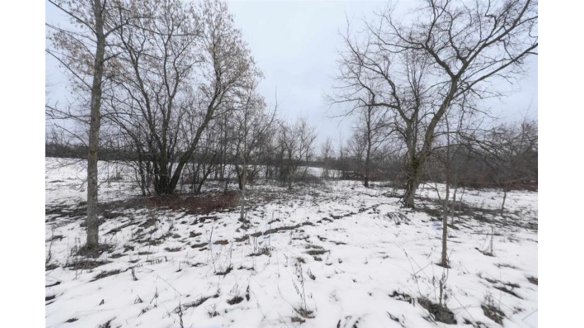 86.2 AC Woodside Lane Farmington, WI 53094 by United Country Midwest Lifestyle Properties $995,000