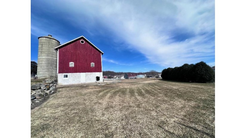 4884 Brewery Road Cross Plains, WI 53528 by First Weber Inc - HomeInfo@firstweber.com $550,000