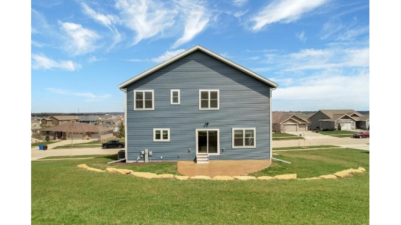 508 Little Fox Trail Mount Horeb, WI 53572 by Realty Executives Cooper Spransy - Brandon@BuellHomes.com $589,900