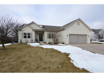 103 Ridgeline Drive, Columbus, WI 53925