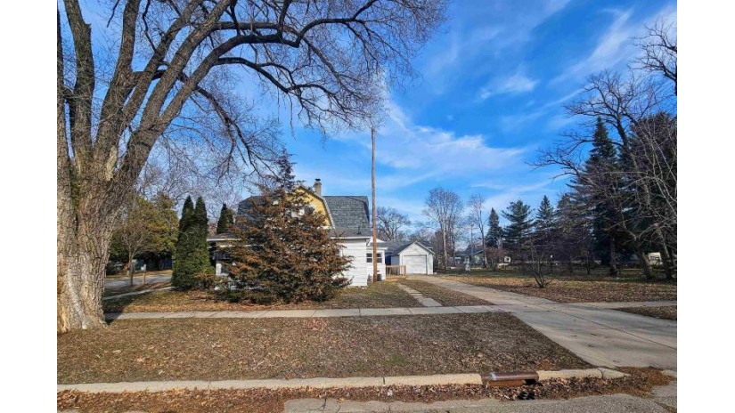 411 E May Street Adams, WI 53910 by Exp Realty, Llc - Pref: 608-393-4658 $154,500