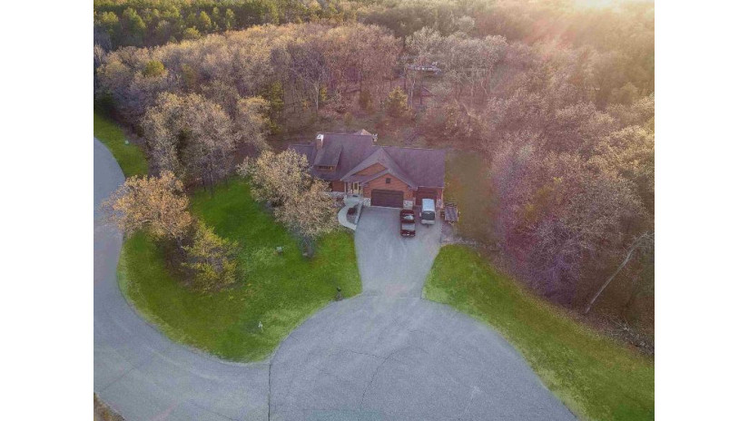 7193 N Timber Ridge Lane Germantown, WI 53948 by Fathom Realty, Llc - terra@lakesregionteam.com $742,500