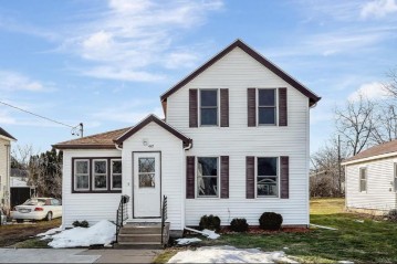 447 Lemonweir Street, Mauston, WI 53948