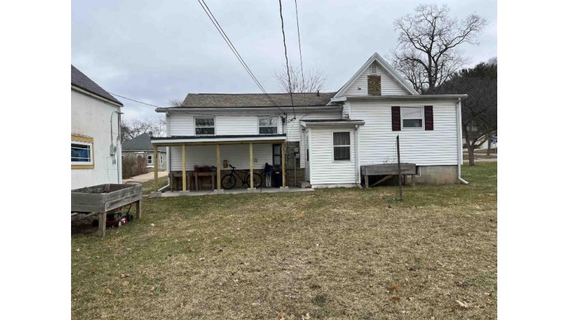 562 S James Street Richland Center, WI 53581 by Century 21 Complete Serv Realty $159,900