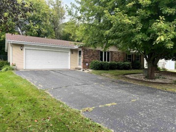 1211 E Cooper Drive, Milton, WI 53534