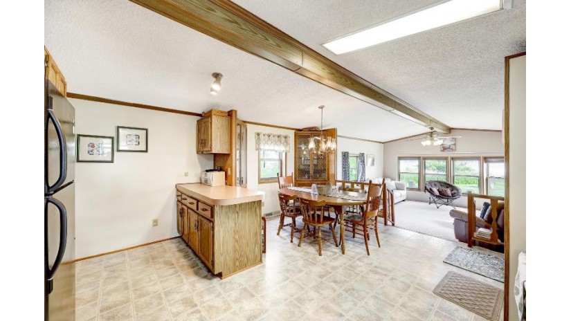 W1183 Rudys Lane Mecan, WI 53949 by Realty Executives Cooper Spransy - Brandon@BuellHomes.com $289,900