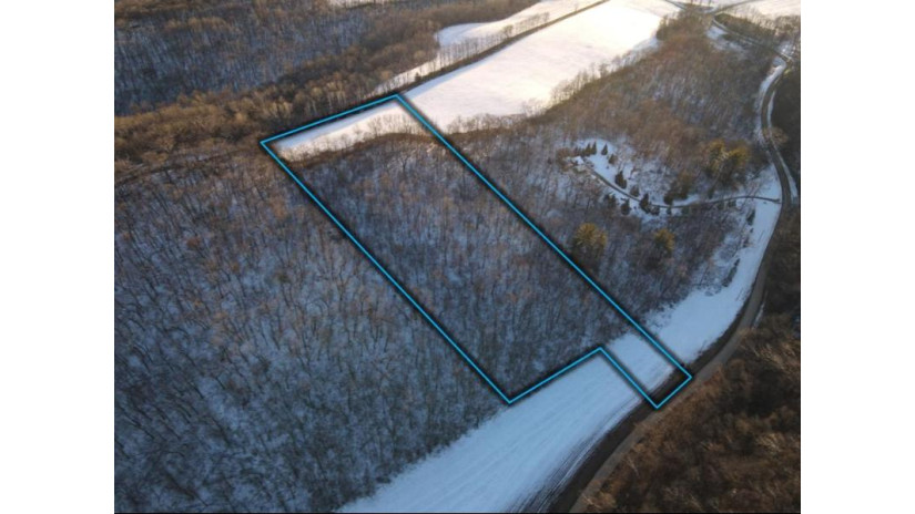 5.57 M/L ACRES Moen Valley Road Vermont, WI 53515 by Peoples Company $349,000