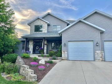 321 Meadow Crest Trail, Cottage Grove, WI 53527