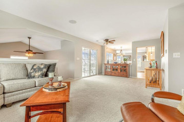 4703 Poplar Creek Drive, Madison, WI 53718