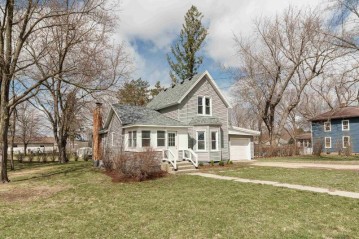 313 S Main Street, Pardeeville, WI 53954