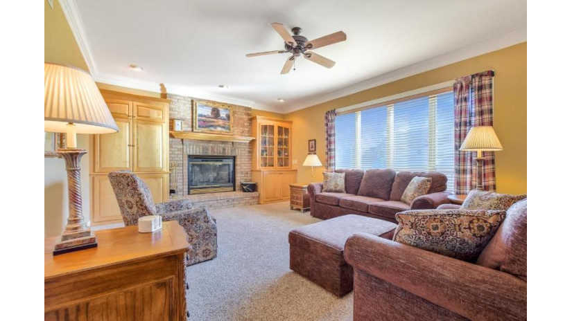 4231 Savannah Court Middleton, WI 53562 by Stark Company, Realtors - Pref: 608-219-7495 $874,900