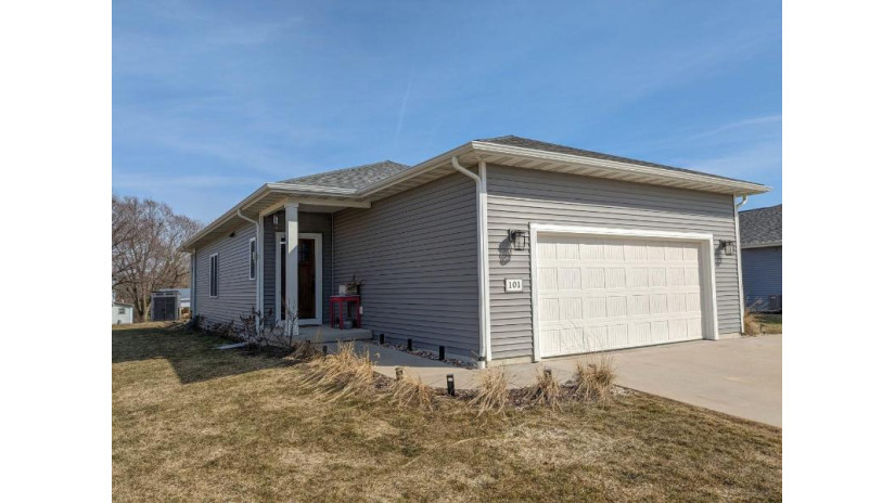 101 Cardinal Way Ridgeway, WI 53582 by Potterton Rule Real Estate Llc - Off: 608-935-2396 $369,900