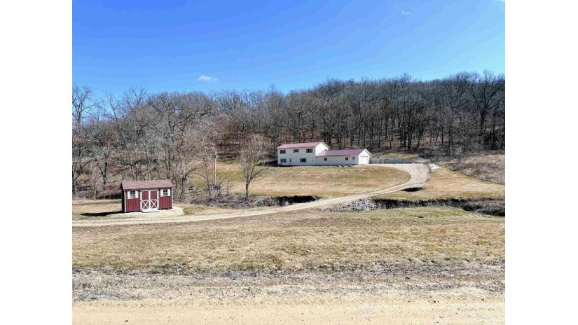 14772 Rail Hollow Road Woodman, WI 53827 by Re/Max Gold - Off:: 608-306-2865 $295,000