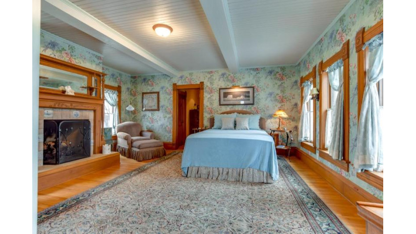 N4958 Town Hall Road Mecan, WI 53949 by Bunbury & Assoc, Realtors $1,899,900