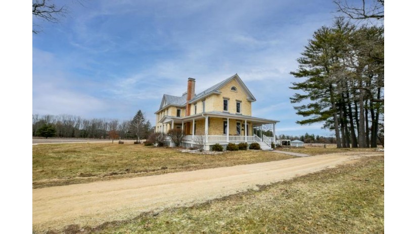 N4958 Town Hall Road Mecan, WI 53949 by Bunbury & Assoc, Realtors $1,899,900