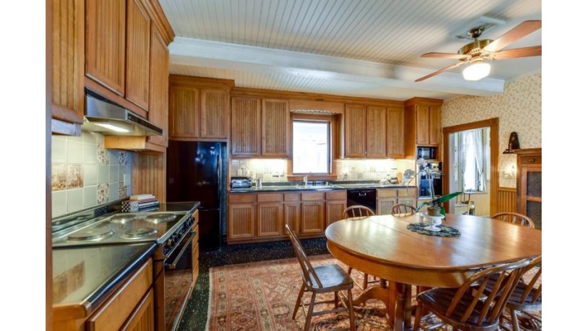 N4958 Town Hall Road Mecan, WI 53949 by Bunbury & Assoc, Realtors $1,899,900