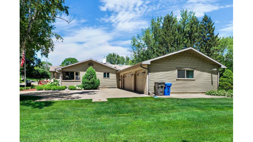 5404 Midmoor Road Monona, WI 53716 by Compass Real Estate Wisconsin $900,000