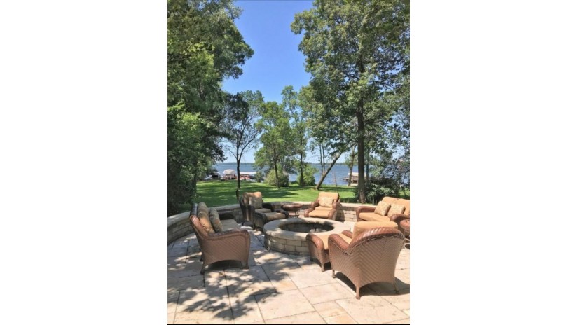 N5195 Forest Glen Beach Road Green Lake, WI 54941 by Better Homes And Gardens Real Estate Special Prope $2,499,000