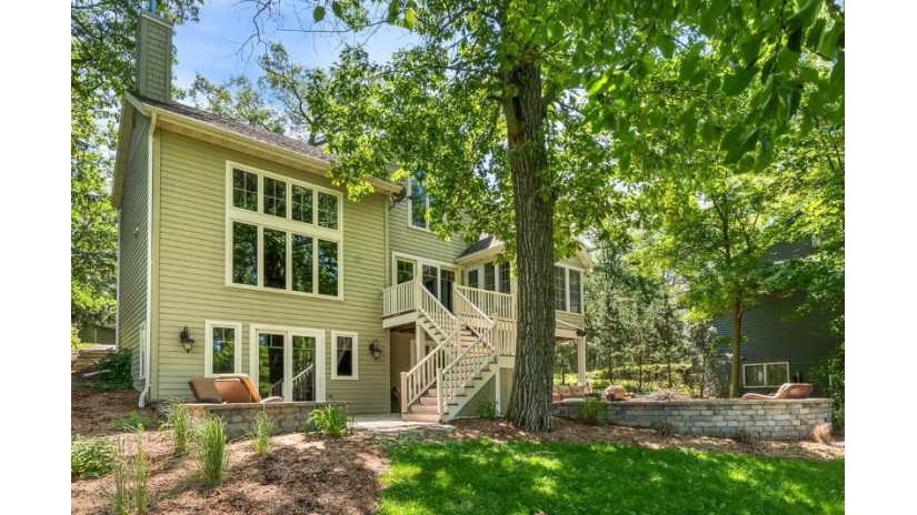 N5195 Forest Glen Beach Road Green Lake, WI 54941 by Better Homes And Gardens Real Estate Special Prope $2,499,000