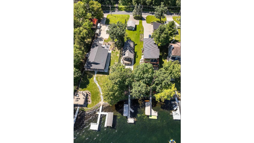 W1188 Spring Grove Road Green Lake, WI 54941 by Better Homes And Gardens Real Estate Special Prope $1,499,000