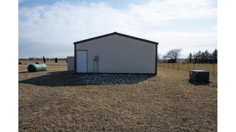 W5556 49th Street Lemonweir, WI 53948 by Castle Rock Realty Llc - Pref: 608-547-1560 $100,000