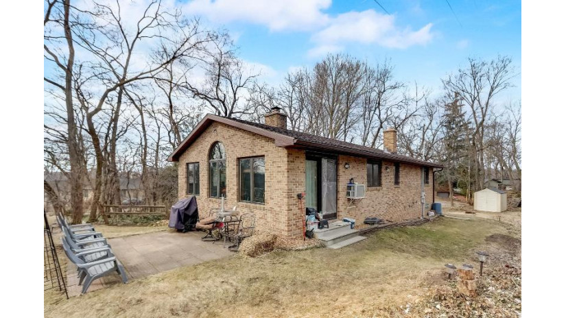 3333 Rocky Ledge Lane Madison, WI 53705 by Century 21 Affiliated - Pref: 608-381-4799 $570,000