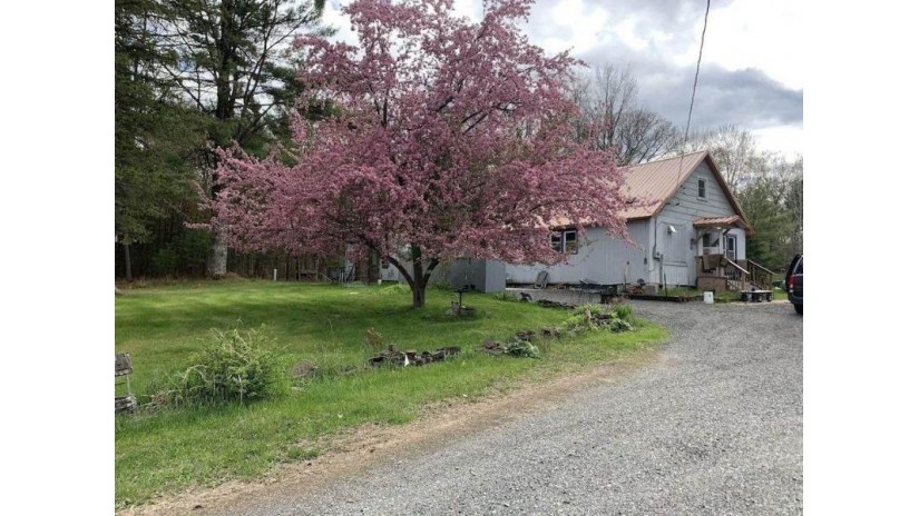 N283 County Road J Dewhurst, WI 54754 by Vip Realty $220,000
