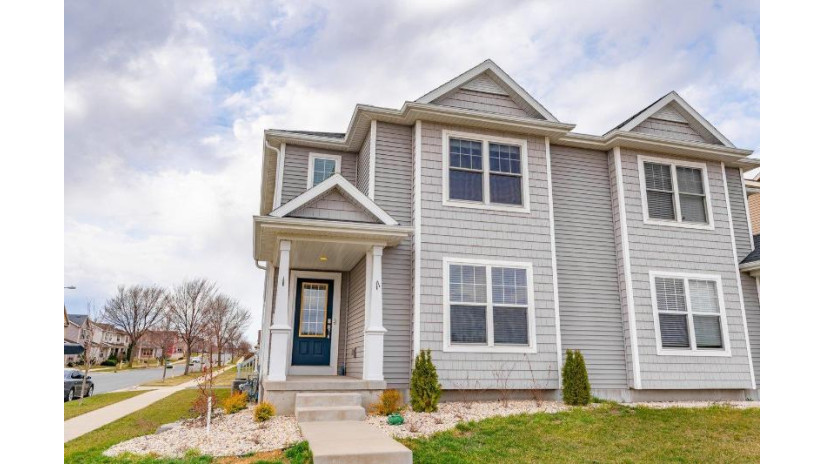 124 Juneberry Drive Madison, WI 53718 by Stark Company, Realtors - Off: 608-256-9011 $344,900