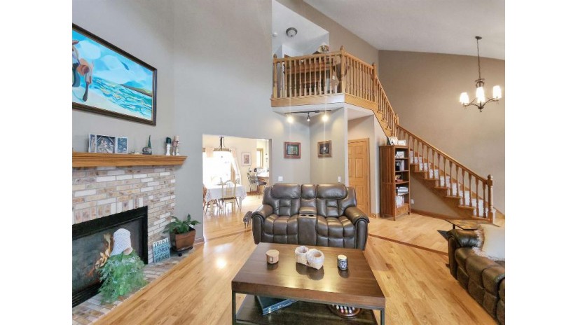 N7193 Timber Ridge Lane Germantown, WI 53948 by Fathom Realty, Llc - terra@lakesregionteam.com $675,000