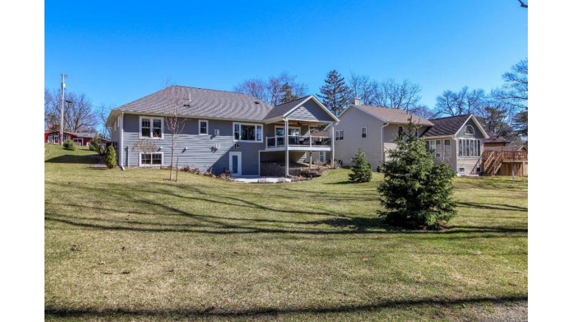 W9063 Lakeview Drive Oakland, WI 53523 by First Weber Inc - HomeInfo@firstweber.com $674,900