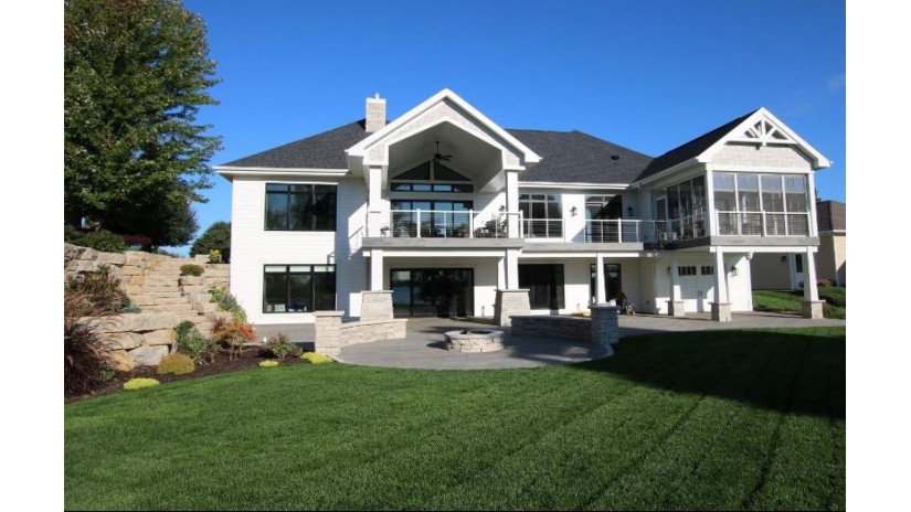 424 White Oaks Street Green Lake, WI 54941 by Adashun Jones Real Estate - Pref: 920-745-0177 $1,949,000