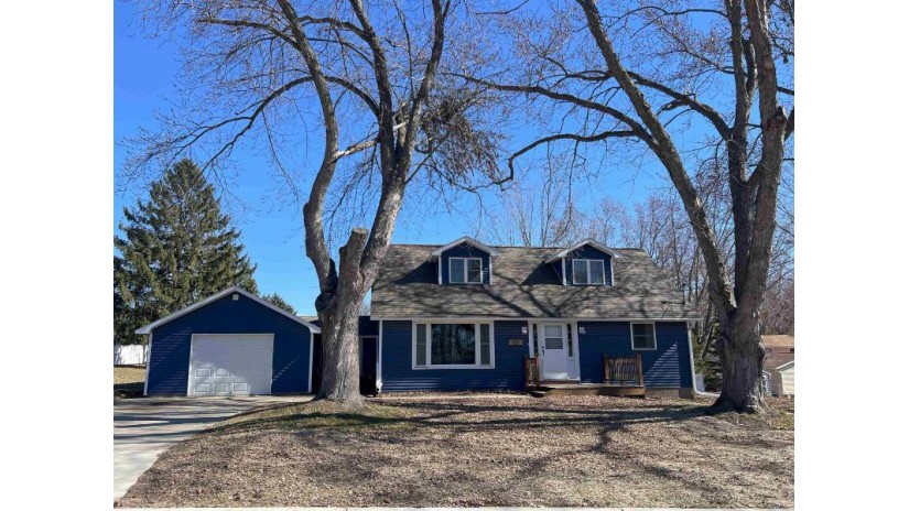 103 Sunset Boulevard Westby, WI 54667 by Century 21 Affiliated - Pref: 608-728-4105 $249,900