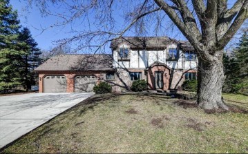 312 Riverwood Bend, DeForest, WI 53532