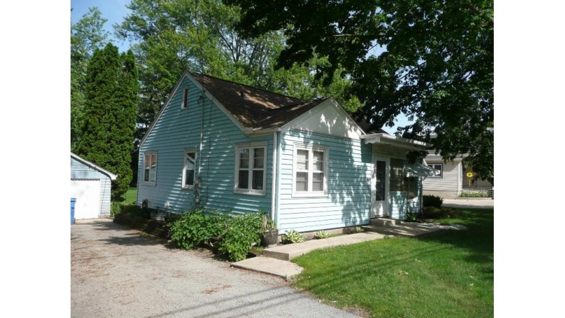 307 S Concord Avenue Watertown, WI 53094 by Keller Williams Lake Country $175,000