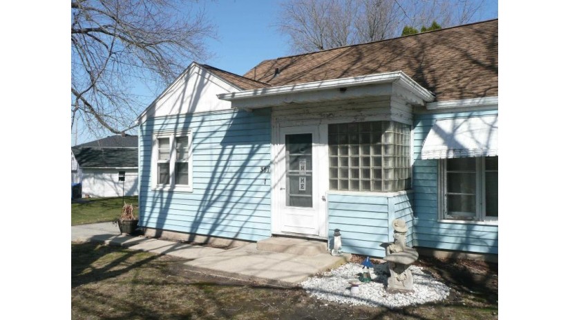 307 S Concord Avenue Watertown, WI 53094 by Keller Williams Lake Country $175,000