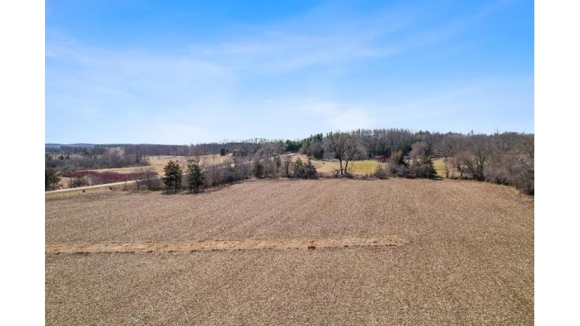 15.25 ACRES County Road U/Gillem Road Fairfield, WI 53913 by Restaino & Associates Era Powered - Pref: 608-577-2245 $200,000