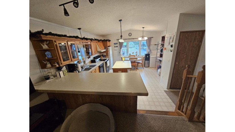 W662 Northern Pike Mecan, WI 53949 by Cotter Realty Llc $64,900