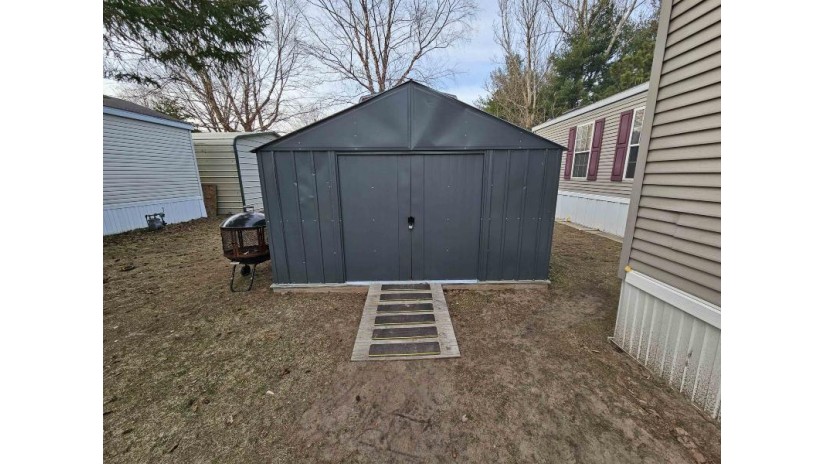W662 Northern Pike Mecan, WI 53949 by Cotter Realty Llc $64,900