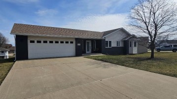 1326 Primrose Lane, Lancaster, WI 53813