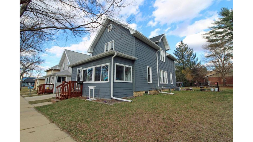 573 N Main Street Richland Center, WI 53581 by Century 21 Affiliated - Pref: 608-574-2092 $179,900