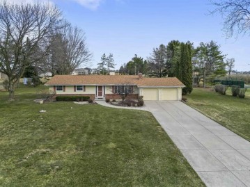 7542 Pioneer Place, Middleton, WI 53593