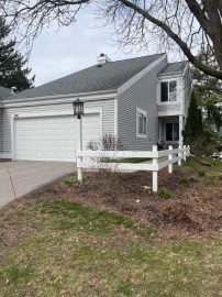 106 Pine Ridge Trail, Madison, WI 53717