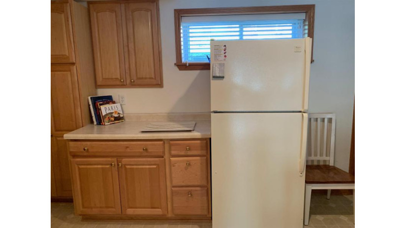 W9206 Ripley Rd  Unit 2 Oakland, WI 53523 by Re/Max Property Shop - dave@propertyshop-realtors.com $1,950