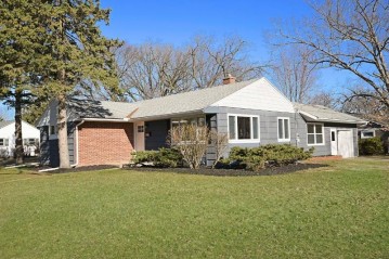 6706 North Avenue, Middleton, WI 53562