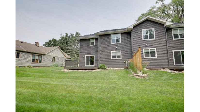 309 Femrite Drive Monona, WI 53716 by The Mcgrady Group, Llc $524,900