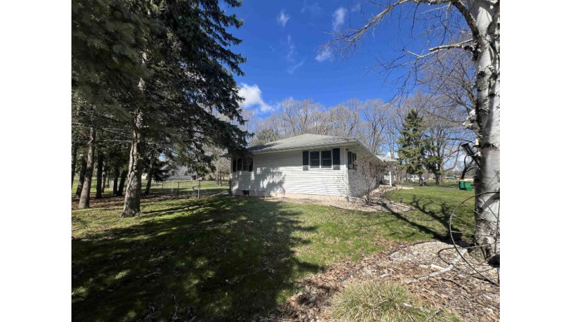 N6145 Hillcrest Road Pacific, WI 53954 by Nth Degree Real Estate $330,000